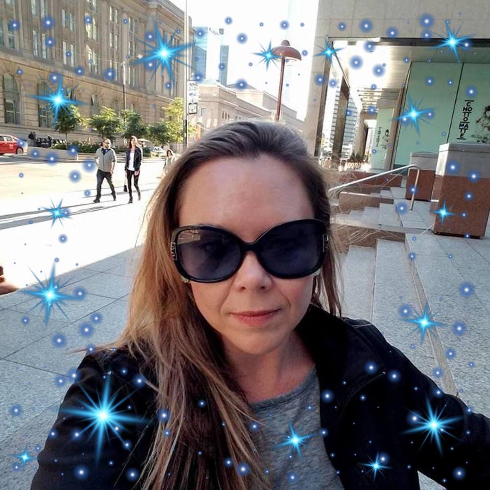 Meet your Posher, Karlyn